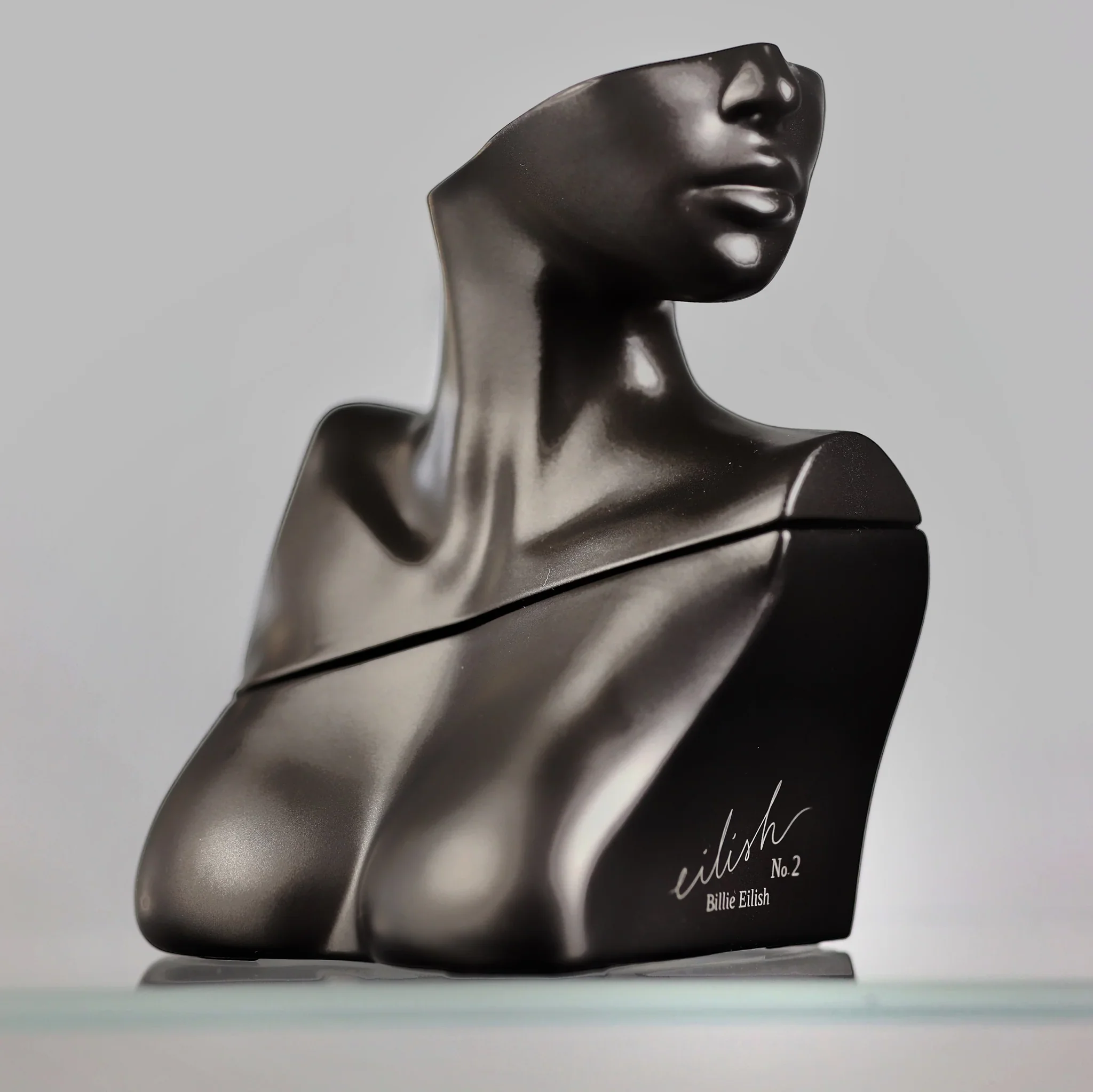 Billie Eilish Eilish No.2 EDP Travel Gift Set - Image 4