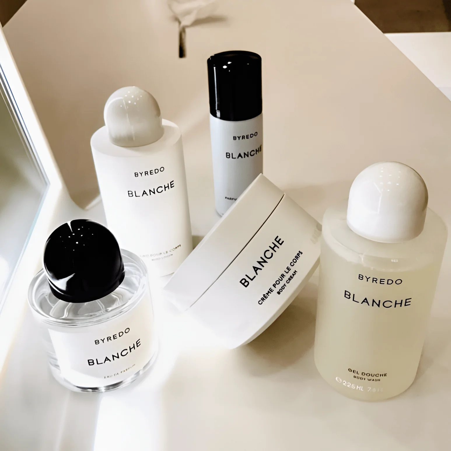 Byredo Blanche Body Cream - Image 3