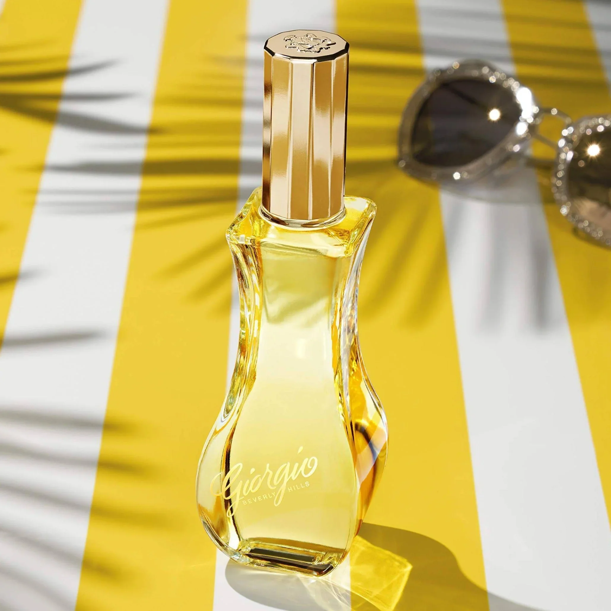Giorgio Beverly Hills Yellow EDT For Women Gift Set - Image 3
