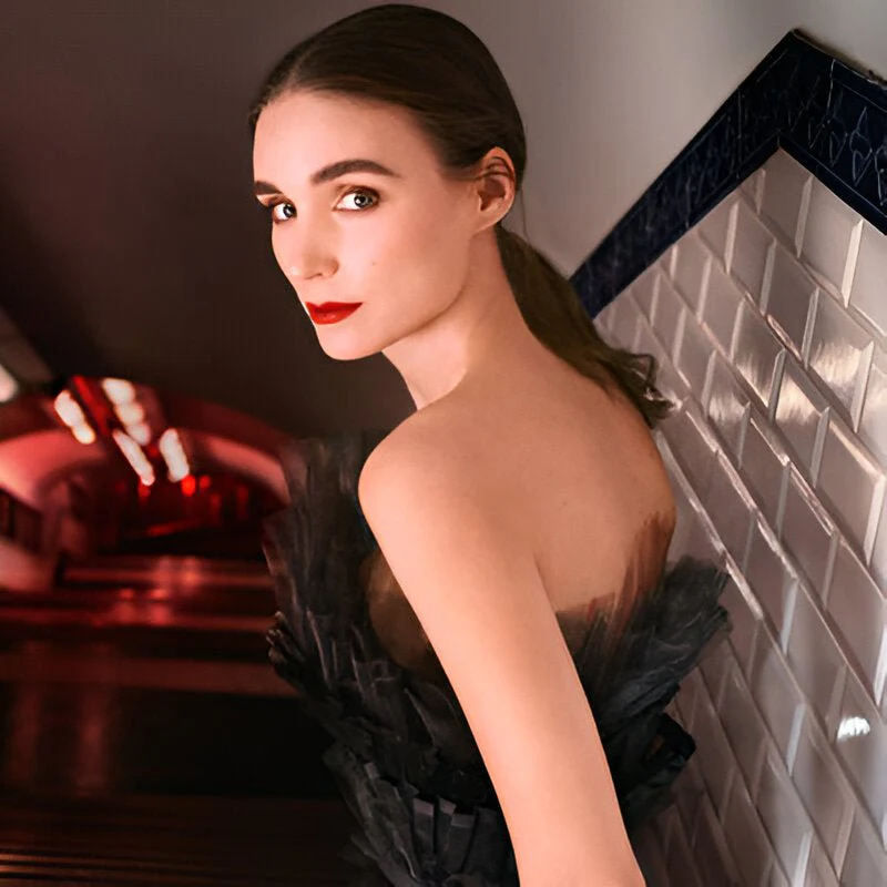 Givenchy L'Interdit The Body Milk - Image 4