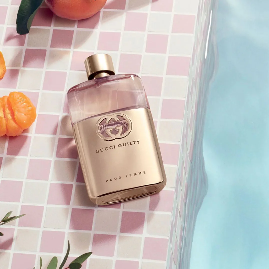 Gucci Guilty Pour Femme EDP Gift Set - Image 4