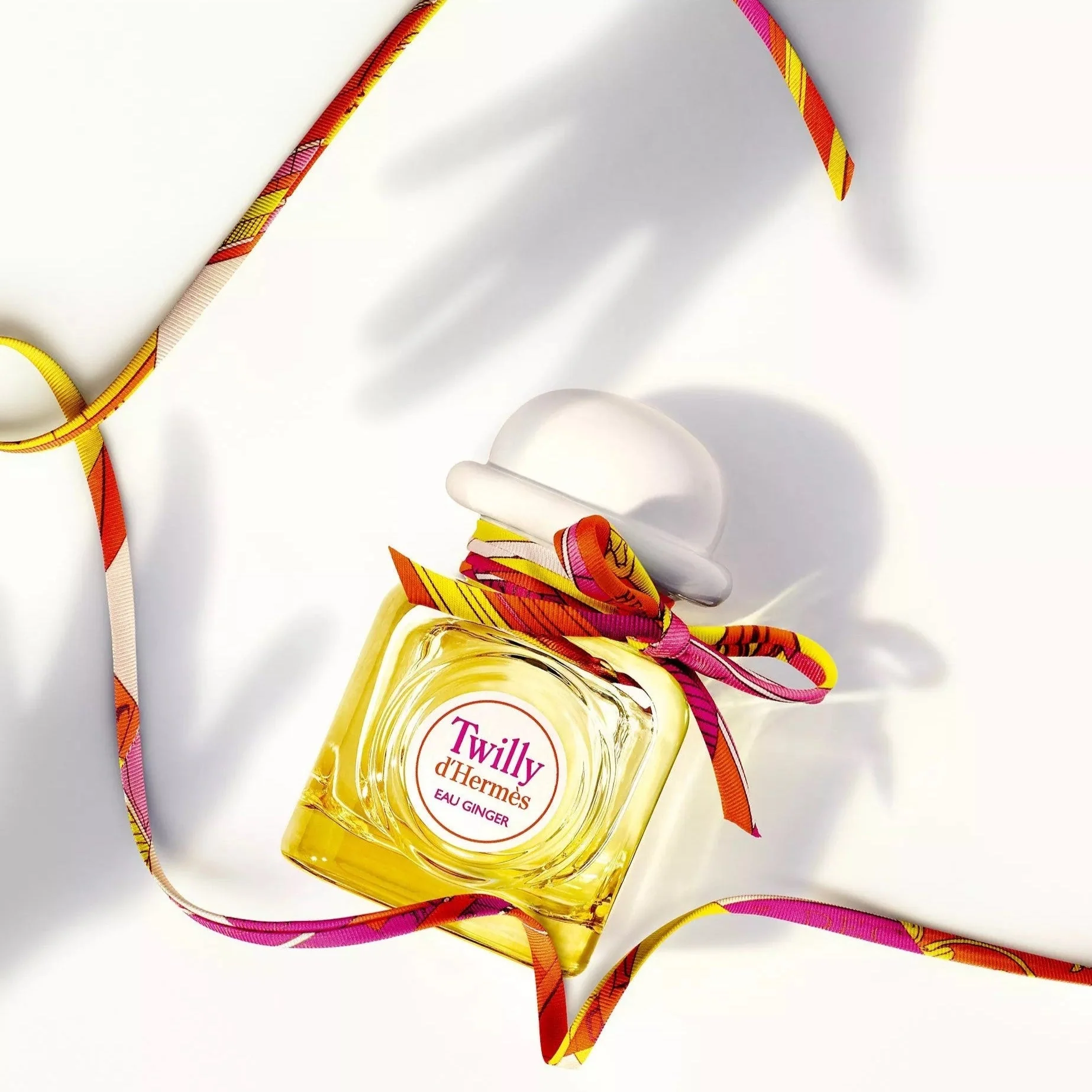Hermes Twilly D'Hermes Eau Ginger Mini Spray EDP W/ Pouch - Image 2