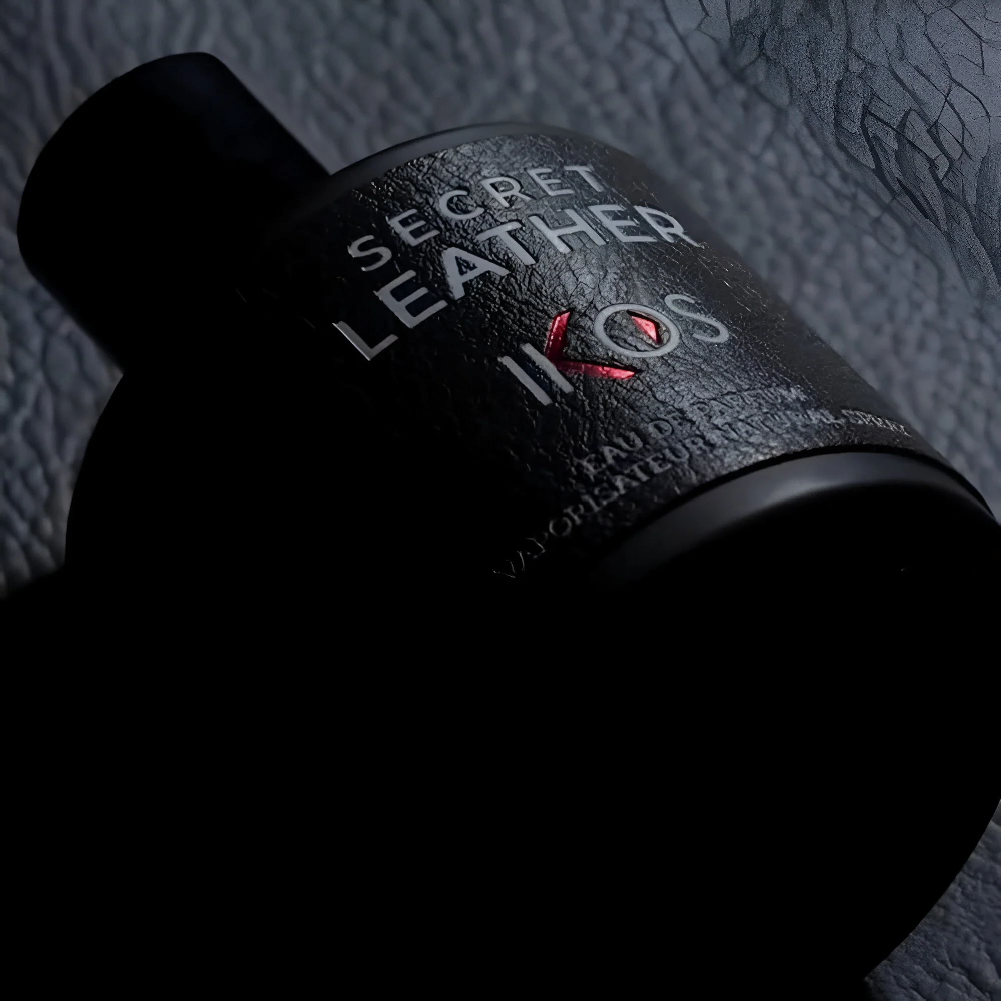 Ikos Secret Leather EDP - Image 3