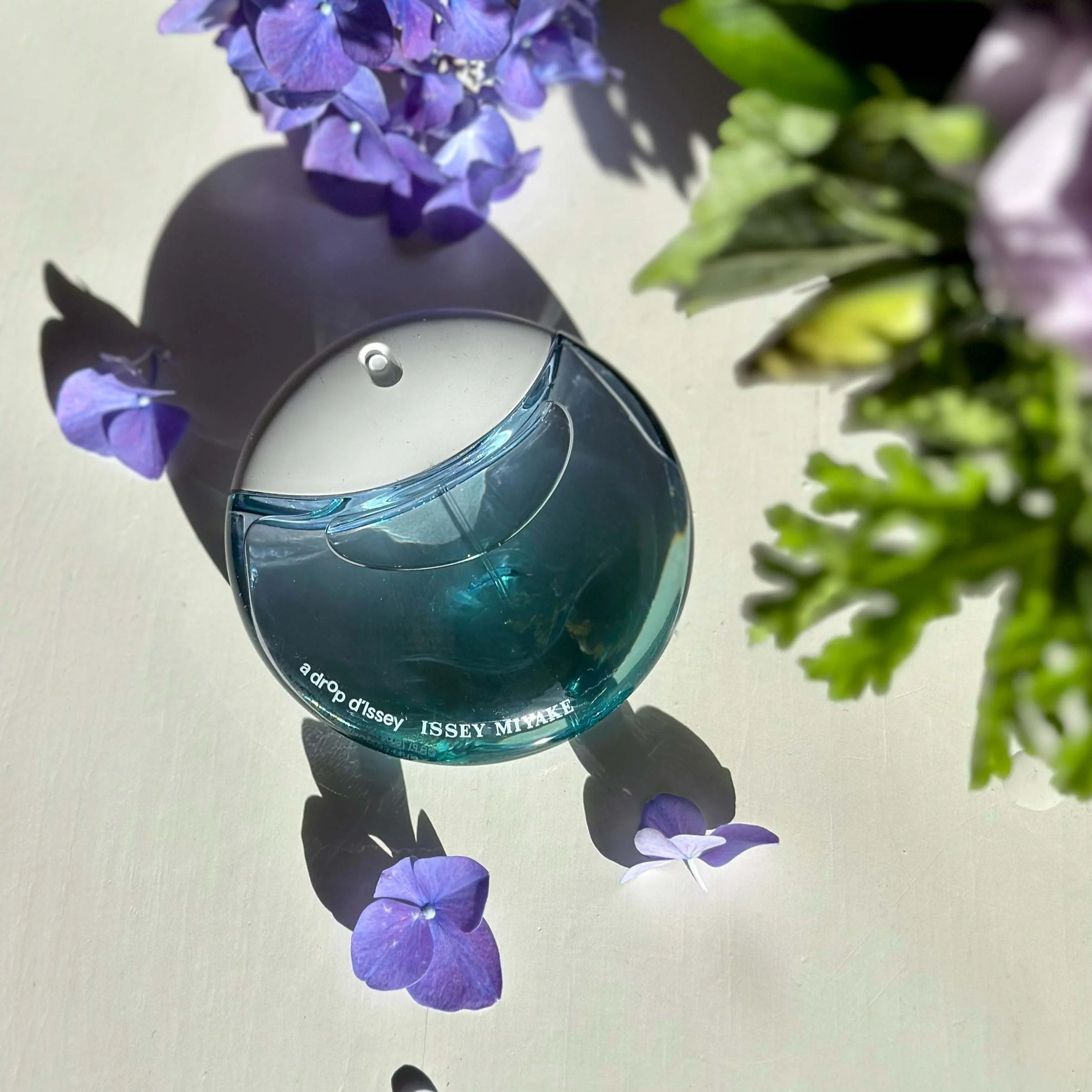 Issey Miyake A Drop D'Issey Shower Cream - Image 2