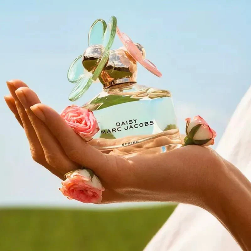 Marc Jacobs Daisy Spring EDT - Image 3