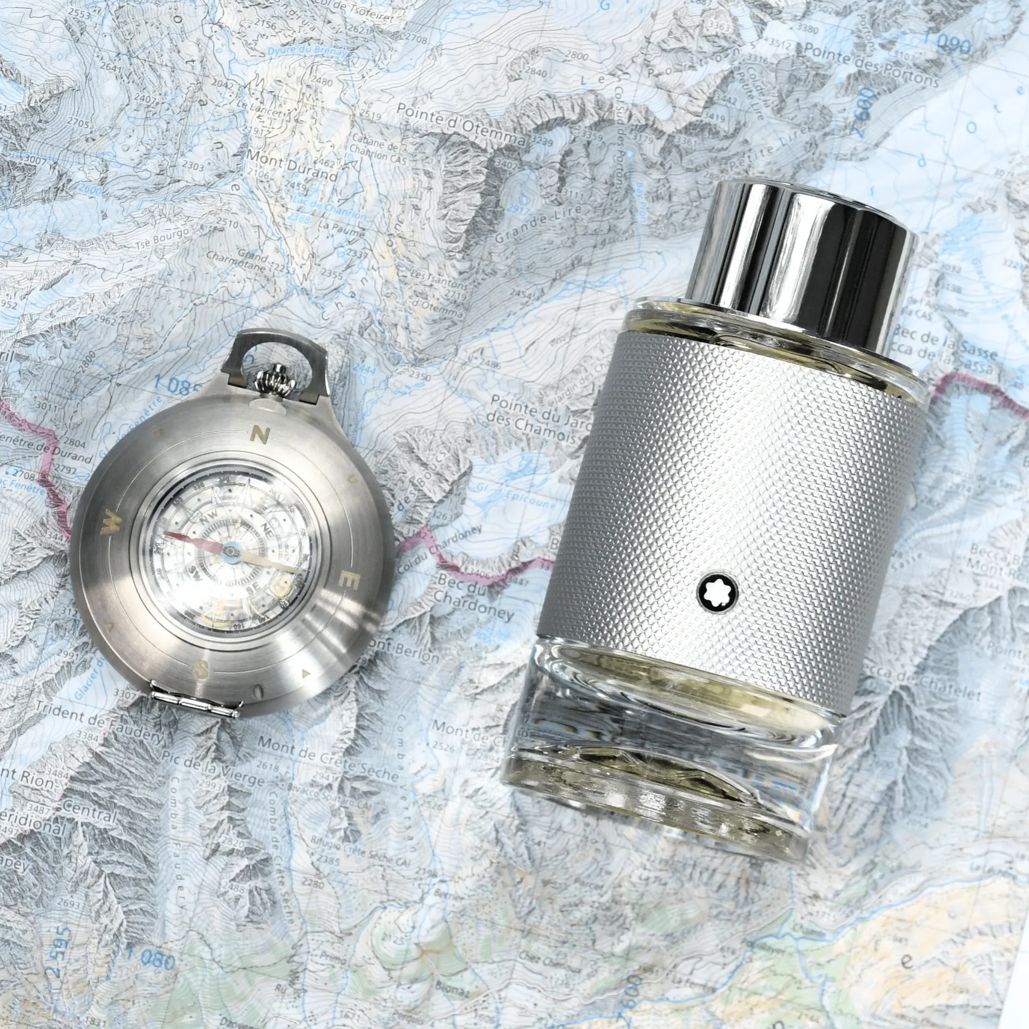 Mont Blanc Explorer Platinum EDP Gift Set for Him - Image 4