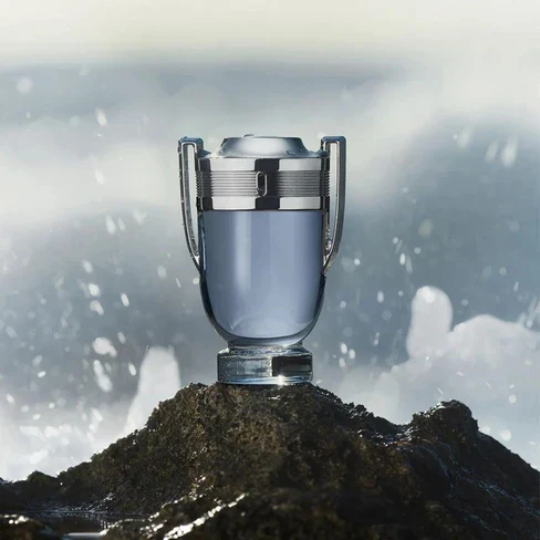 Paco Rabanne Invictus Gift Set for Him 4 - Image 4