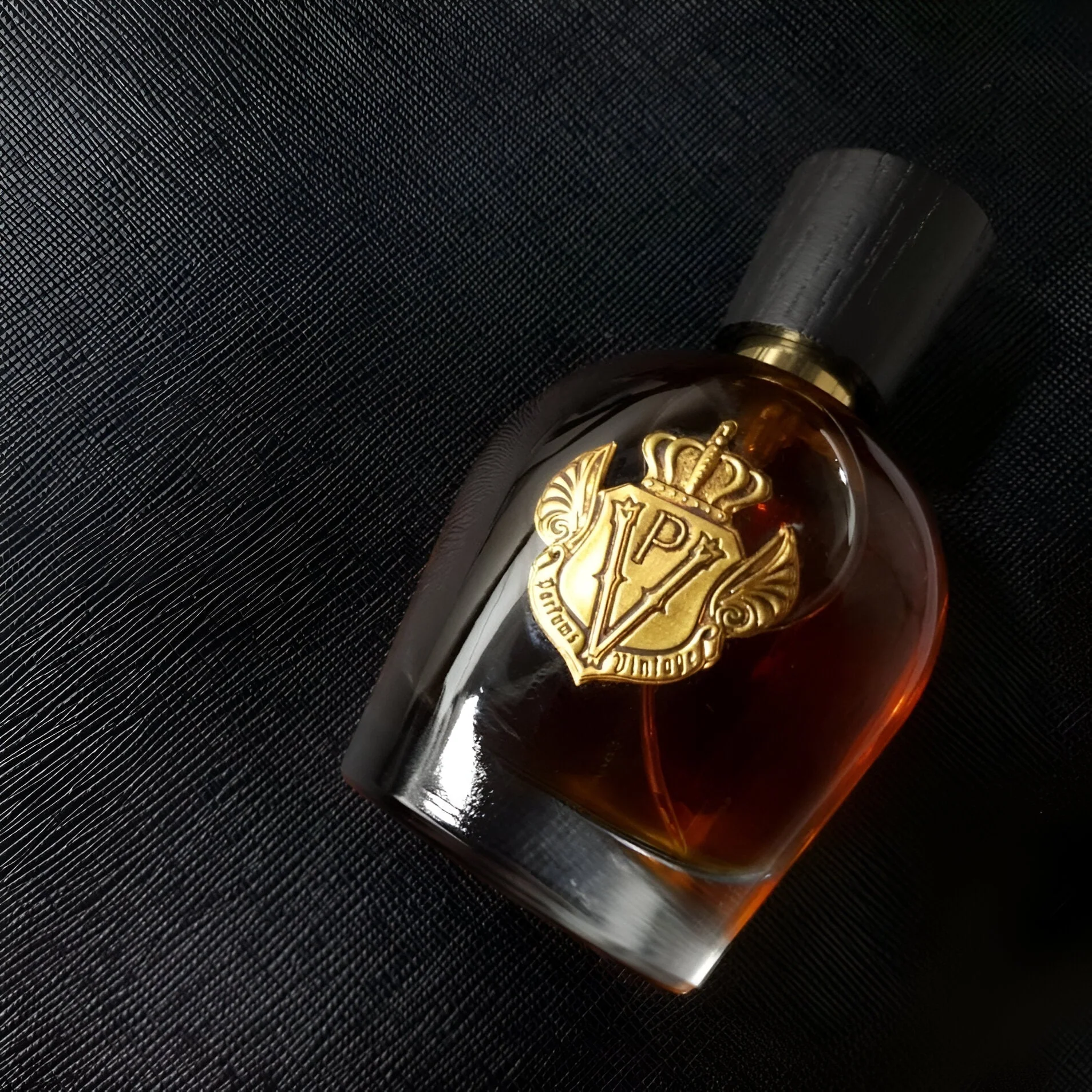 Pineapple Parfums Vintage Gallus EDP - Image 3