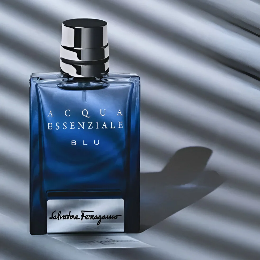 Salvatore Ferragamo Acqua Essenziale Blu EDT For Men - Image 2