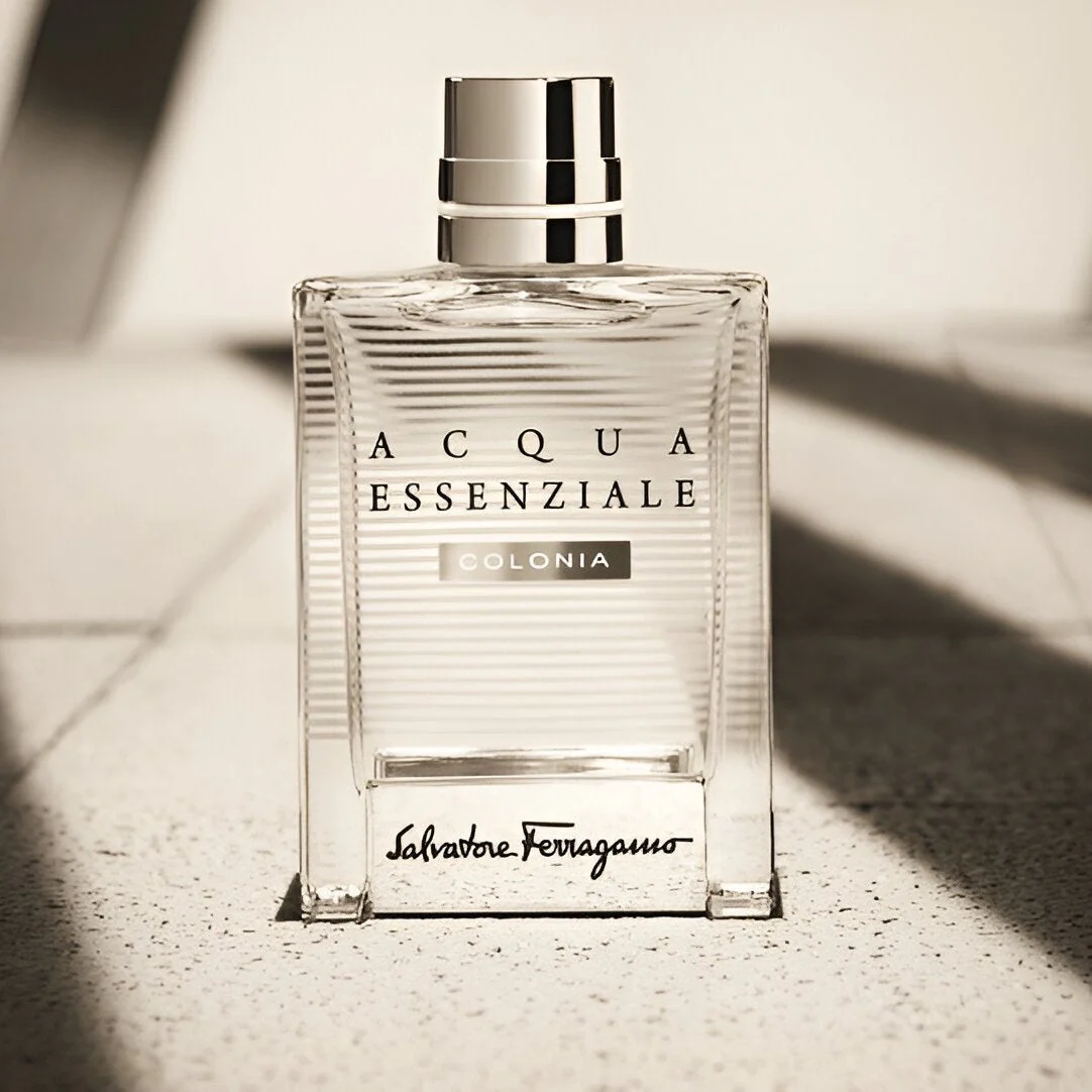 Salvatore Ferragamo Acqua Essenziale Colonia EDT - Image 3