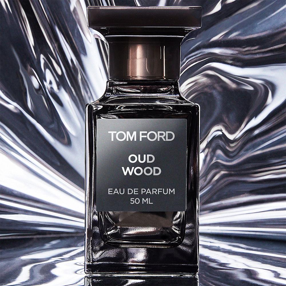 Tom Ford Oud Wood EDP Gift Set - Image 2