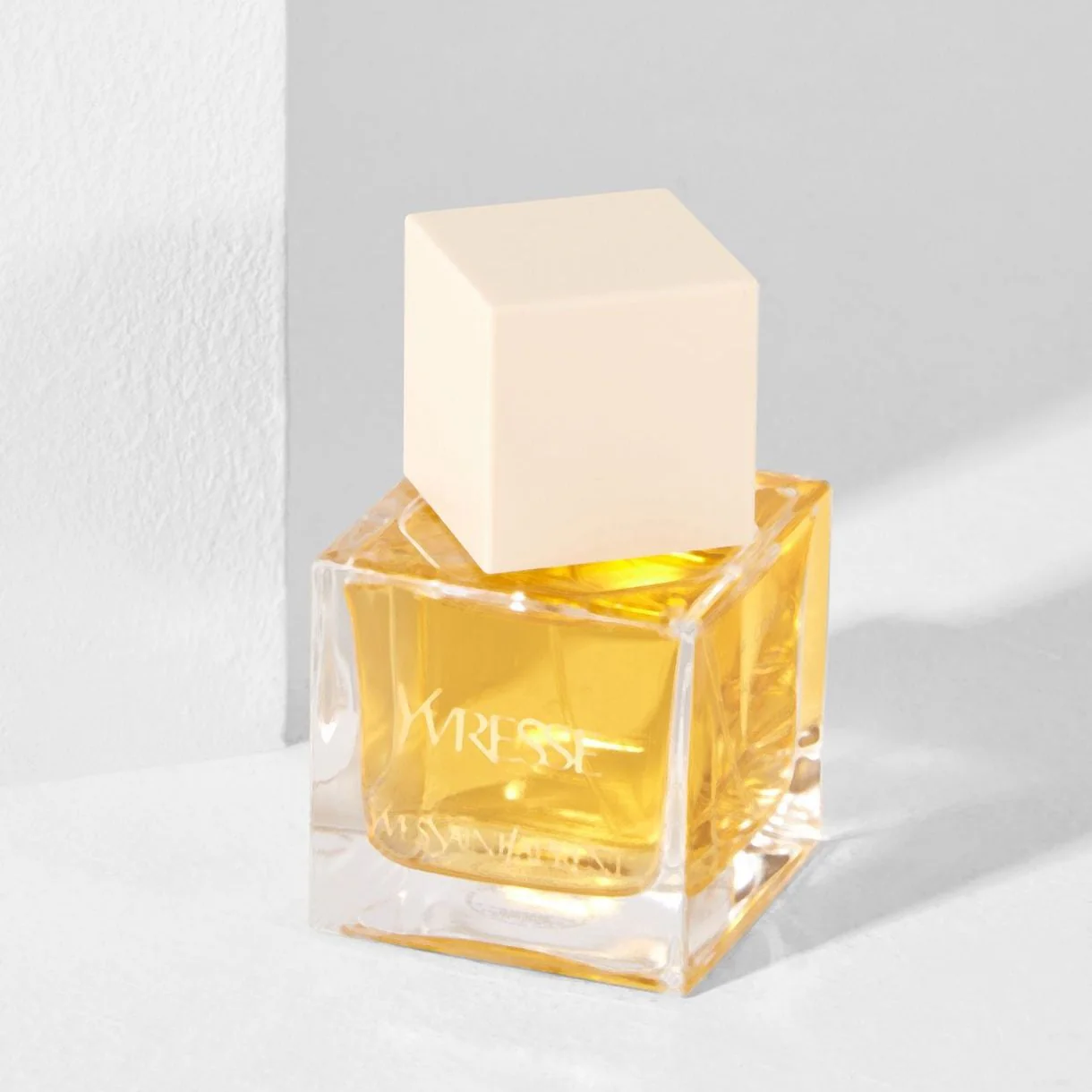 Yves Saint Laurent Yvresse EDT - Image 2